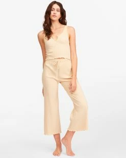 Discount 💯 Billabong Out And About High-Waisted Knit Pants DESERT SAND 👍 -Womens-clothing Shop abjnp00239 billabongw ded frt1 1