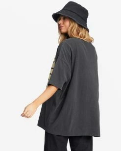 Hot Sale 👏 Billabong With Love From The Sun Oversized Graphic Boyfriend T-Shirt OFF BLACK 🌟 20 Hot Sale 👏 Billabong With Love From The Sun Oversized Graphic Boyfriend T-Shirt OFF BLACK 🌟 -Womens-clothing Shop abjzt00945 billabongw ofb bck1 1