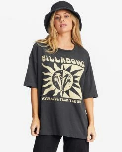 Hot Sale 👏 Billabong With Love From The Sun Oversized Graphic Boyfriend T-Shirt OFF BLACK 🌟 18 Hot Sale 👏 Billabong With Love From The Sun Oversized Graphic Boyfriend T-Shirt OFF BLACK 🌟 -Womens-clothing Shop abjzt00945 billabongw ofb frt1 1
