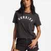 Best Sale 🛒 Billabong Sunrise To Sunset Graphic Rockers T-Shirt OFF BLACK 🎉 -Womens-clothing Shop abjzt00962 billabongw ofb frt1