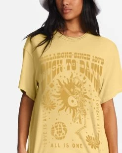Coupon 🎉 Billabong Dusk To Dawn Graphic Boyfriend T-Shirt MELLOW DAZE ✨ -Womens-clothing Shop abjzt01074 billabongw ygn0 dtl1 1